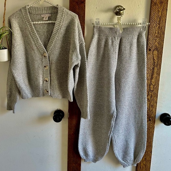New Sincerely Jules Knit Lounge Set Button Crop Cardigan Sweater & Pants XS - Picture 5 of 16